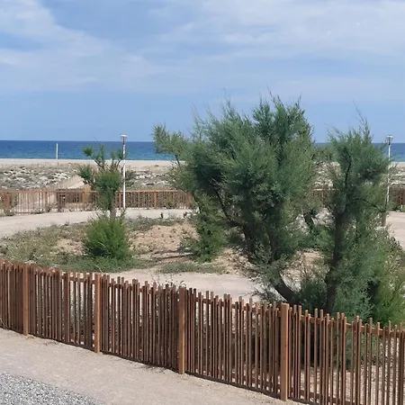 A Port Leucate, 4 Pers, Animaux Admis, Parking, Acces Direct A La - Fr-1-798-19 *